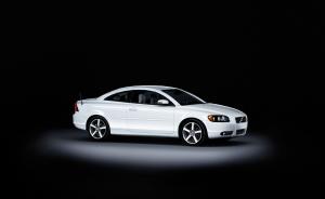 2009 Volvo C70 Ice White